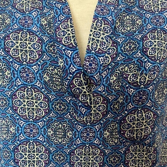 𝅺♥ Willi Smith Short Sleeve Multicolor Blue Purple Top Size M - Picture 5 of 10